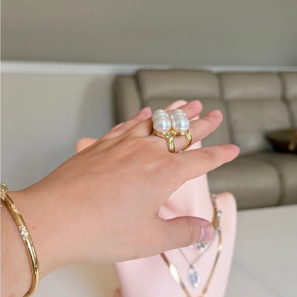 Elegant Gold Pearl Cluster Ring - White Pearls